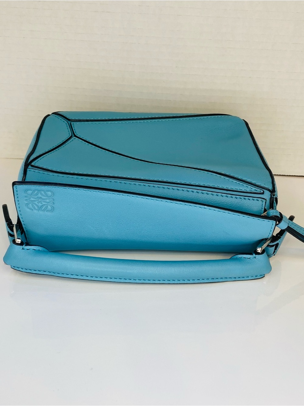 Women's Loewe Puzzle bag mini Blue Leather Top-Handle Bag - Picture 5 of 12